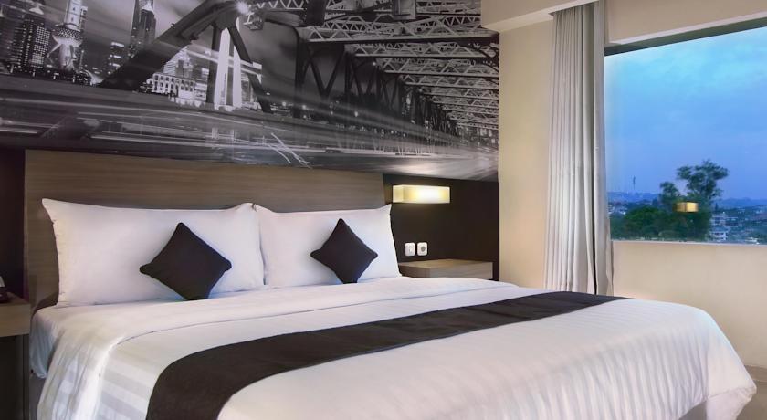 Hotel Neo Candi Simpang Lima - Semarang By Aston Exteriér fotografie
