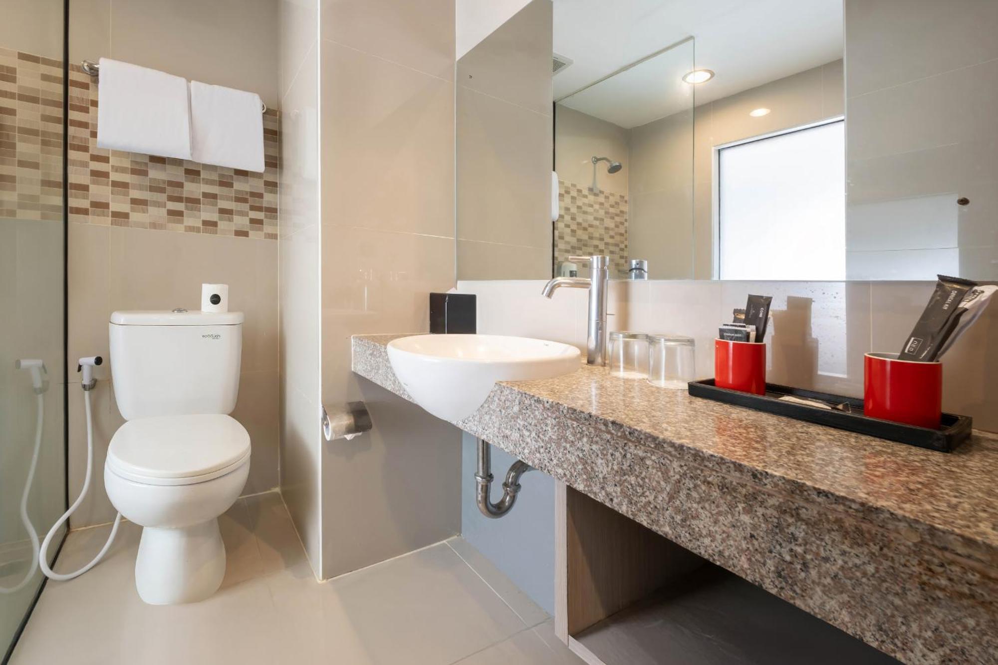 Hotel Neo Candi Simpang Lima - Semarang By Aston Exteriér fotografie
