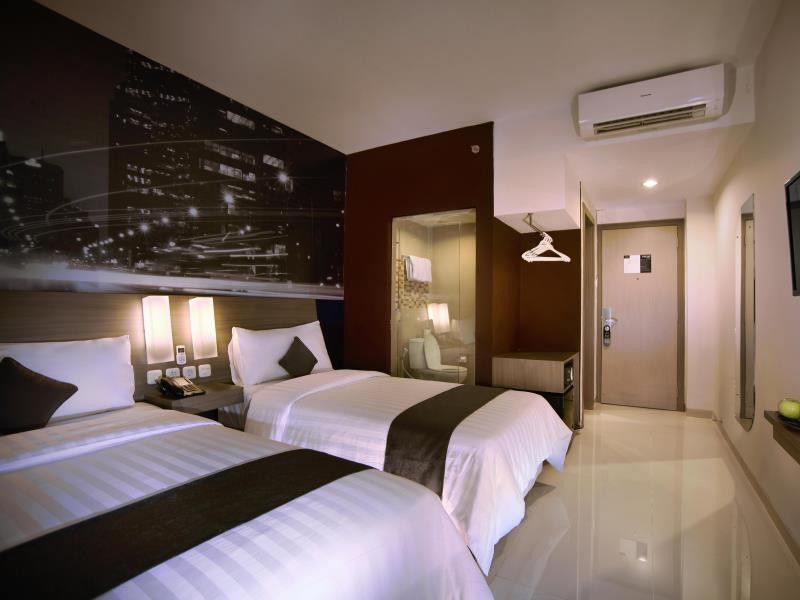 Hotel Neo Candi Simpang Lima - Semarang By Aston Exteriér fotografie